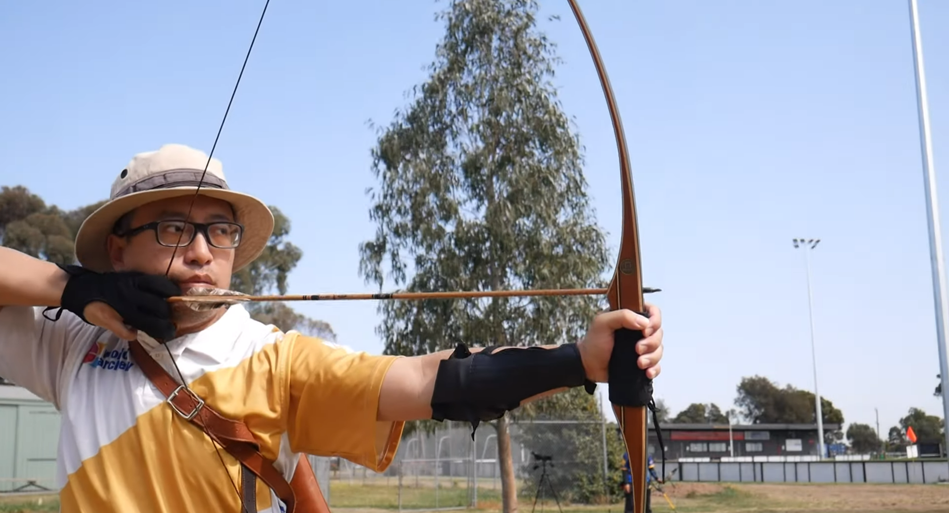 Лук традиционный длинный Sanlida Royal X8 68" Long bow комплект