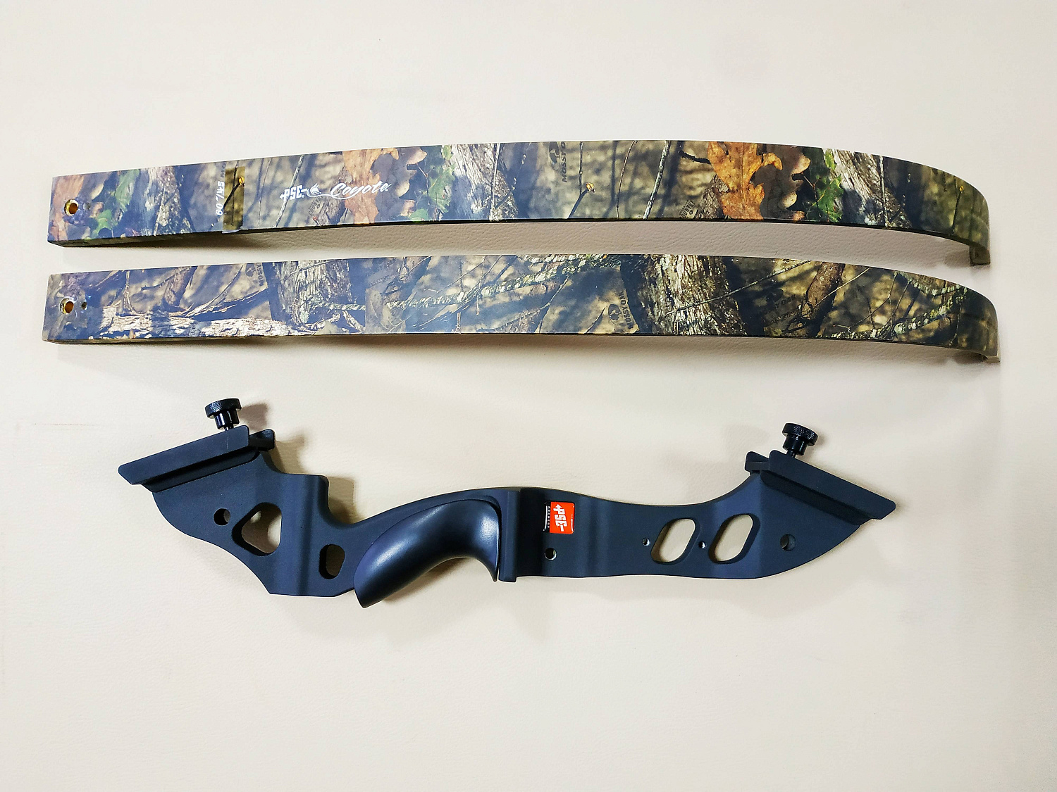 Лук традиционный PSE Coyote 2